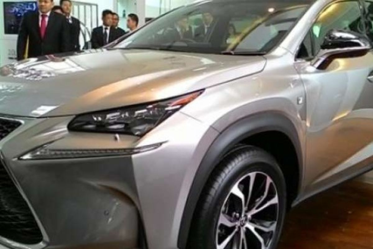 Lexus NX 200t Disarankan Memakai Pertamax Plus