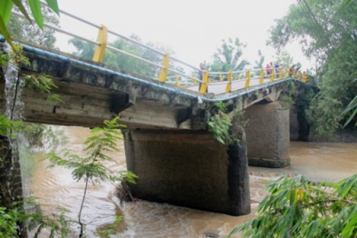 Jembatan Putus