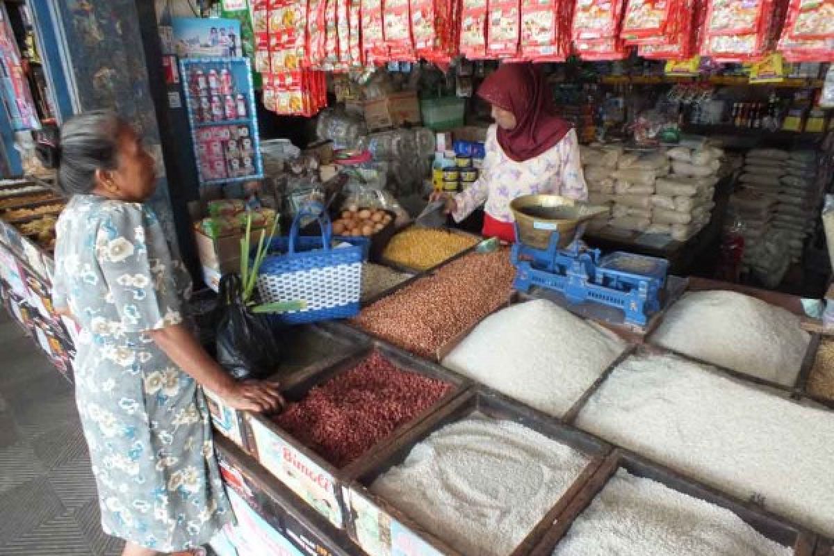 Bulog Tulungagung Kaji Ulang Harga Pembelian Beras Petani