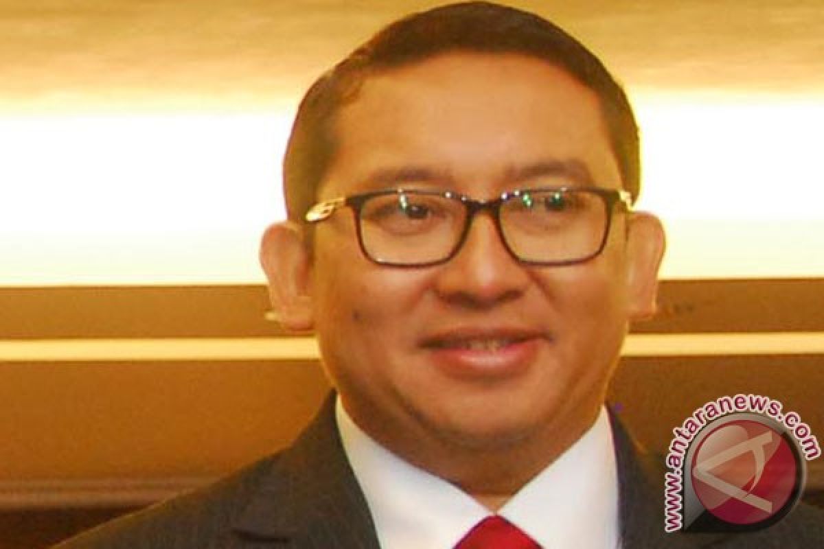 Fadli Zon minta pemerintah perbaiki kesejahteraan buruh