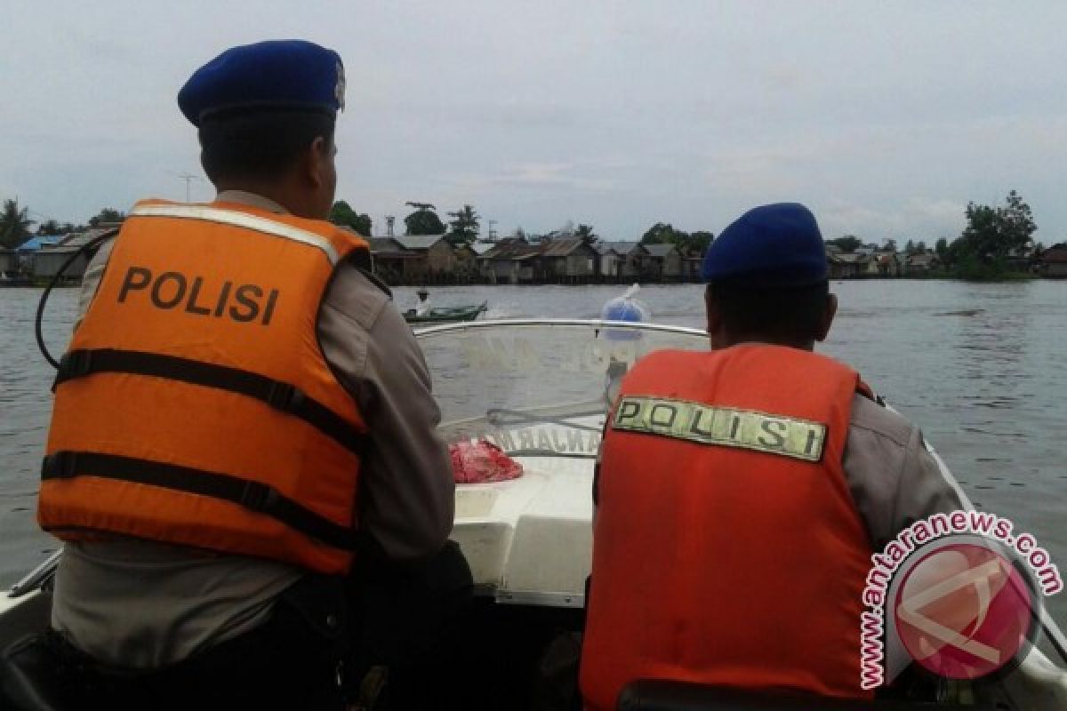 Satpolair Patroli Dialogis Ke Masyarakat Pesisir 