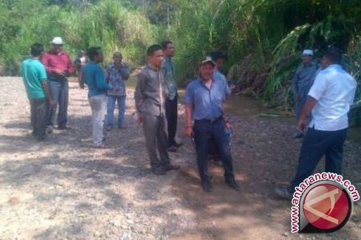 Legislator : Sungai di Aceh Selatan Mulai Dangkal