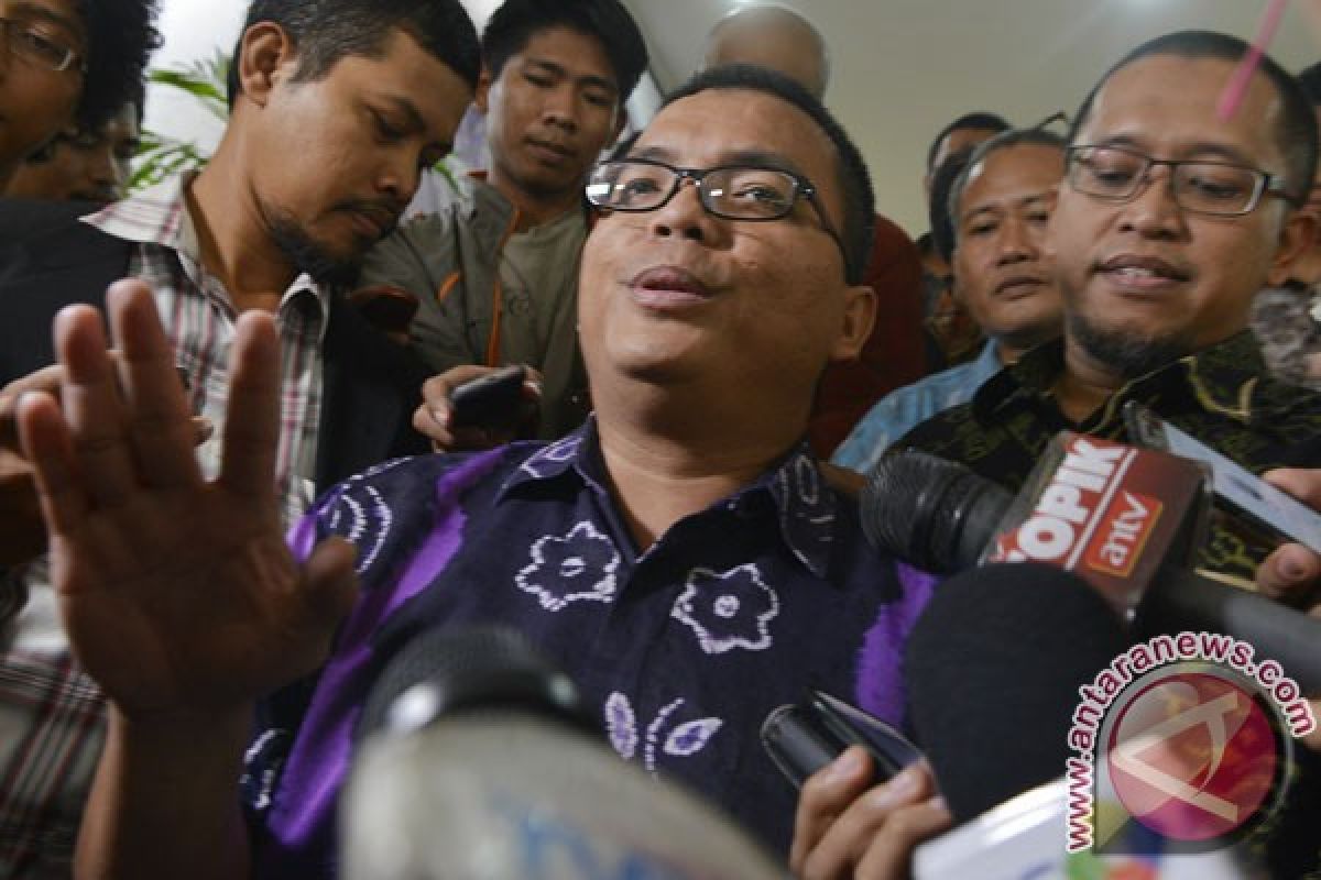 Diperiksa delapan jam, Denny Indrayana dicecar 34 pertanyaan