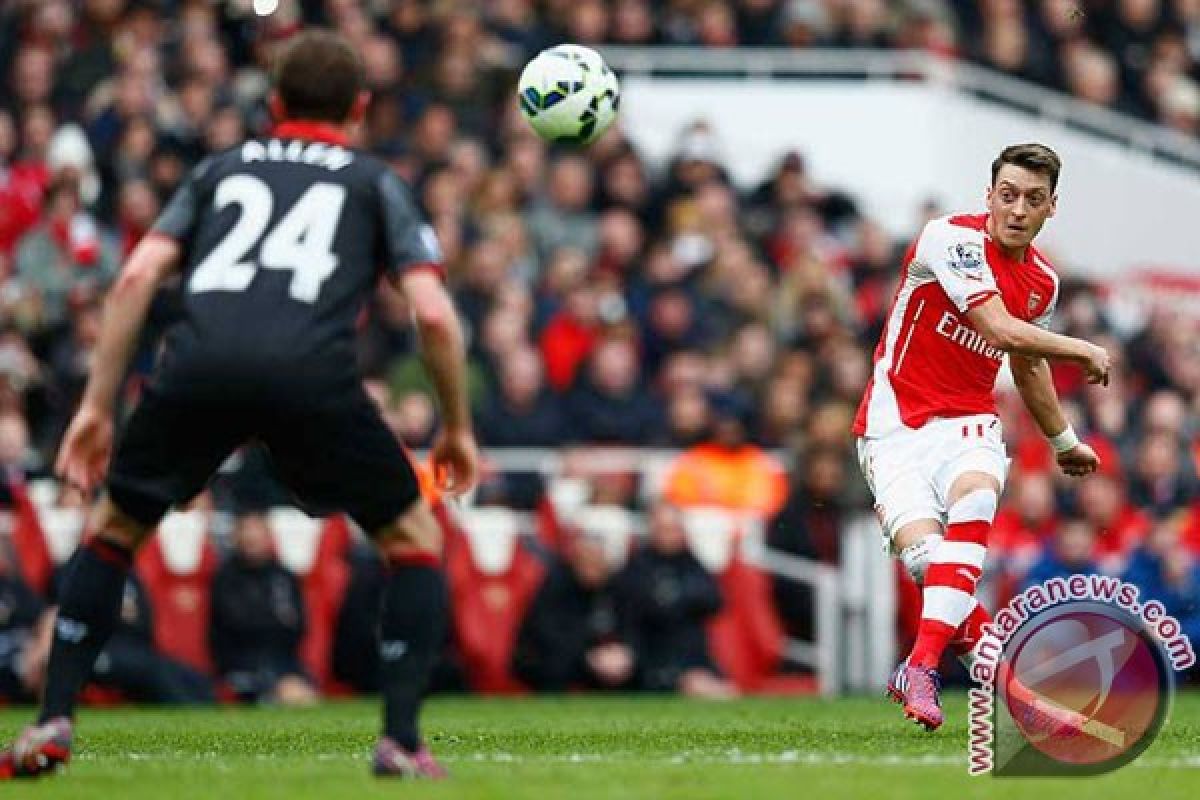 Arsenal hancurkan Liverpool dengan skor 4-1