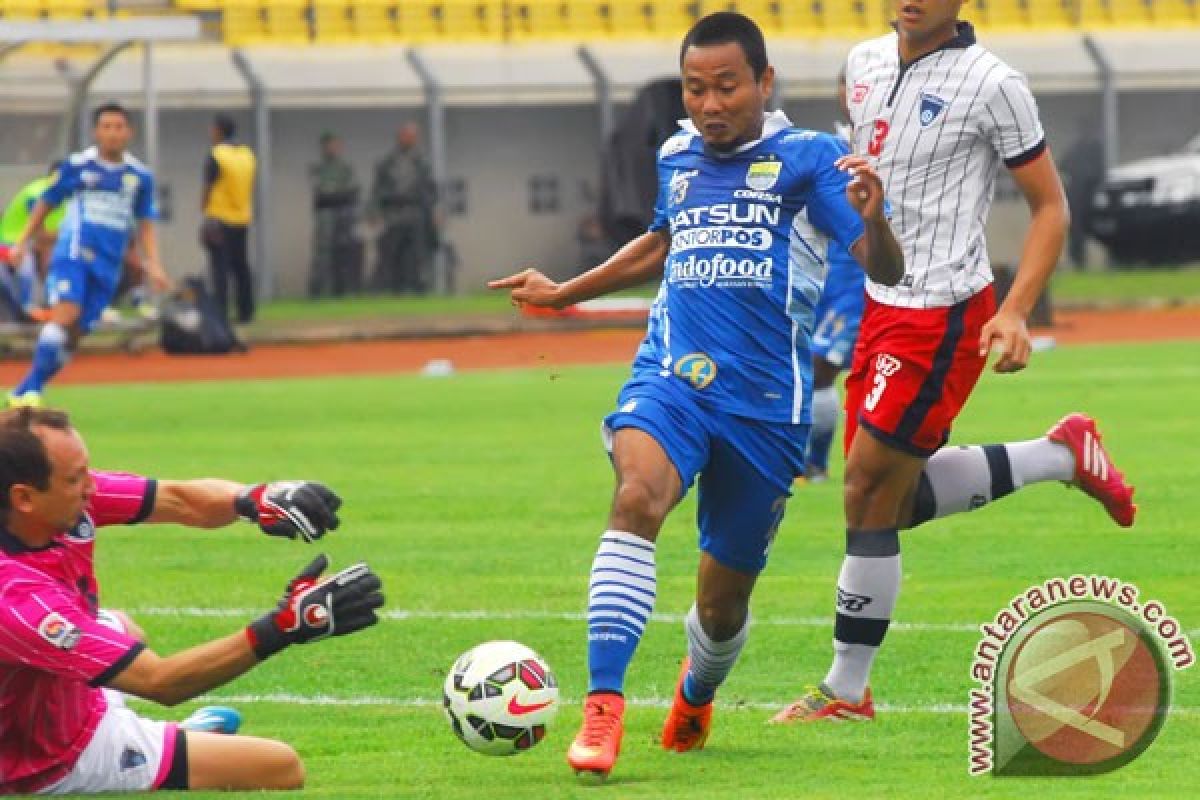 Persib bungkam PBR 3-0