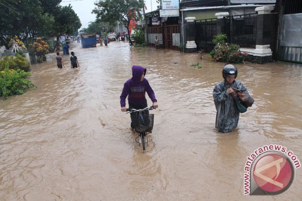 Banjir Tulungagung berangsur surut