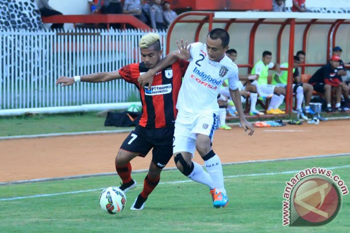 Persipura bantai Bali united 5-2