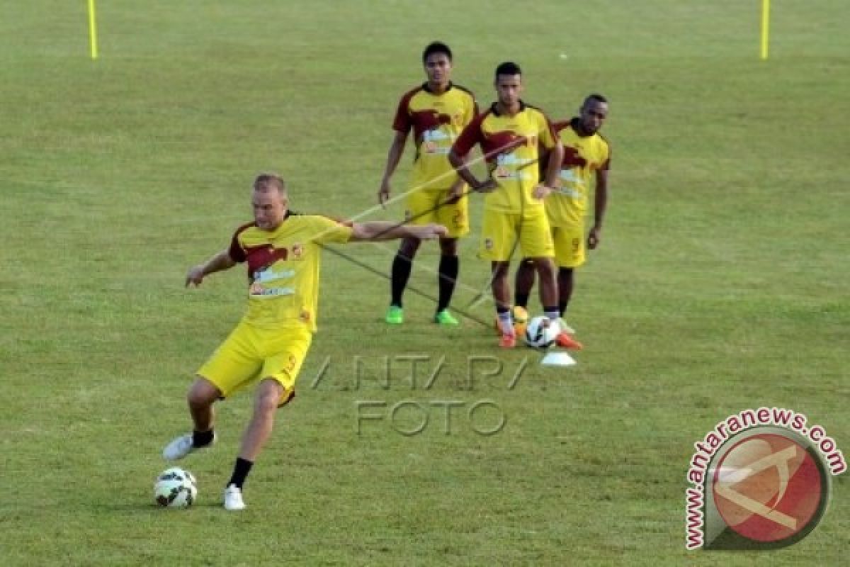 LATIHAN SRIWIJAYA FC