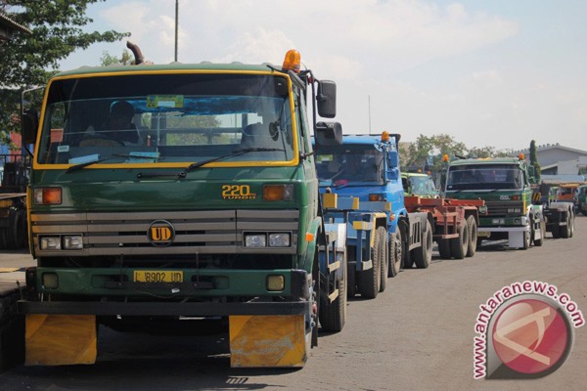 Bio solar habis dalam 30 menit, supir truk protes