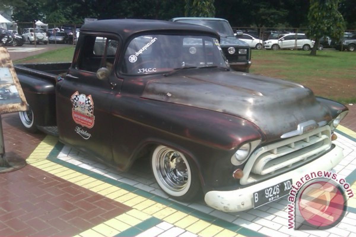 Ada Chevrolet Apache di Pasar Jongkok Otomotif