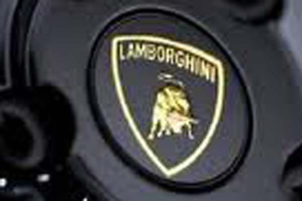 Lamborghini Bantah Rencana Produksi Mobil murah