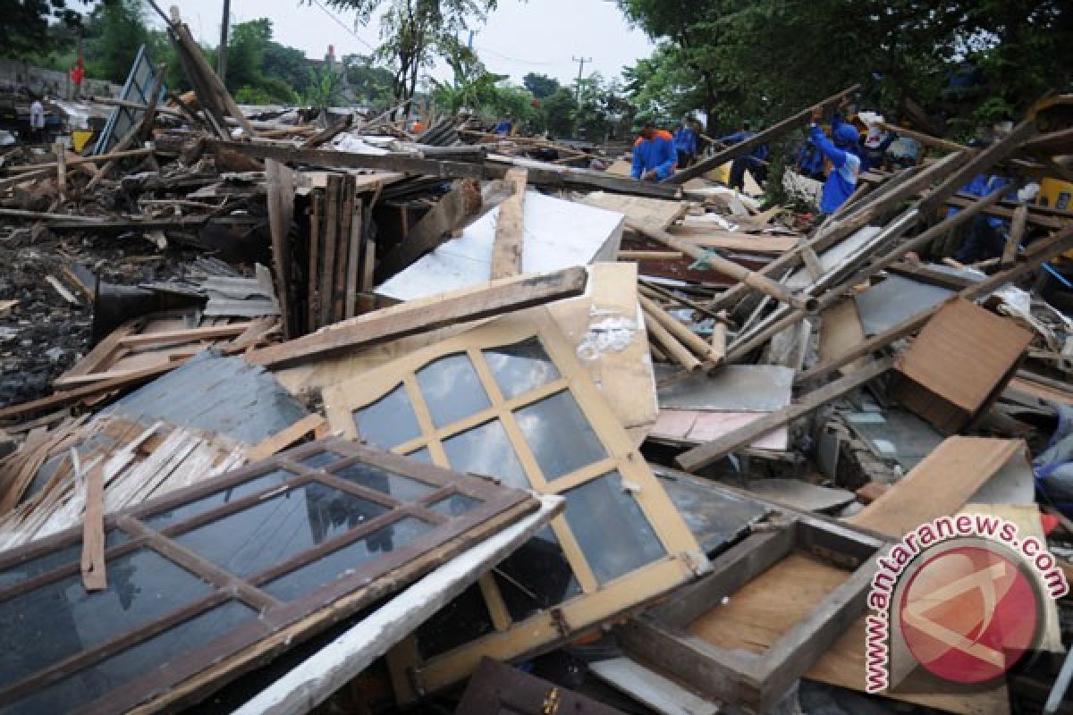 Pemkot Bekasi alokasikan Rp1,6 miliar tertibkan bangunan liar