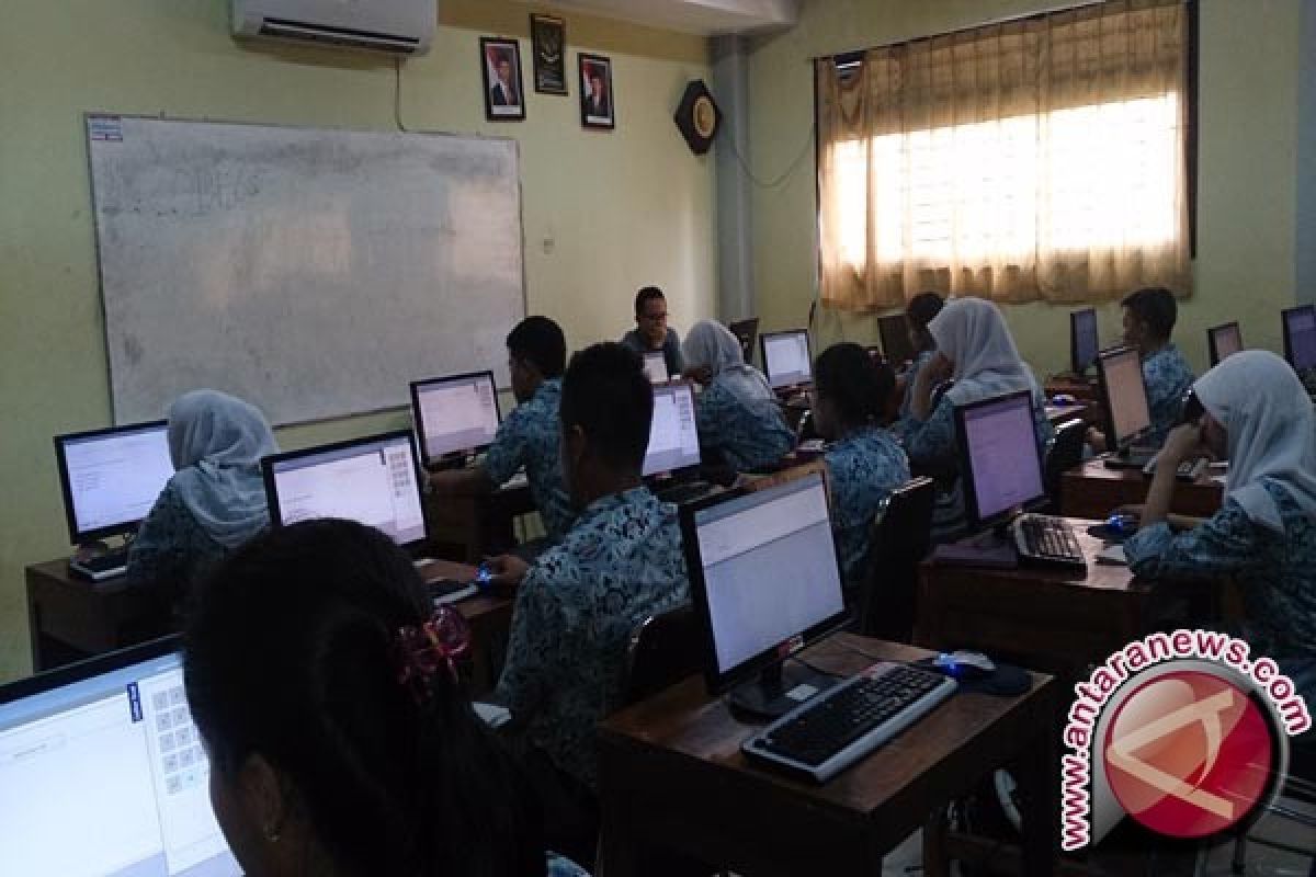 Lima Sekolah di Bangka Gelar UNBK