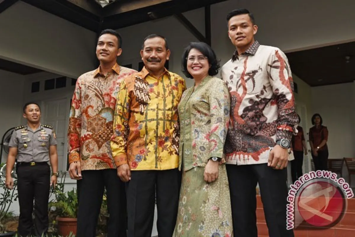 Xolalar bilan porno jinsiy aloqa tomosha qiling