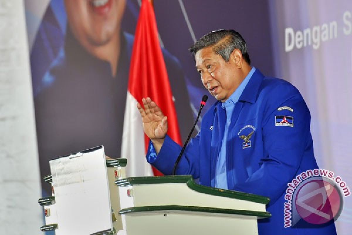 Yudhoyono perintahkan kader Demokrat bantu pemerintah