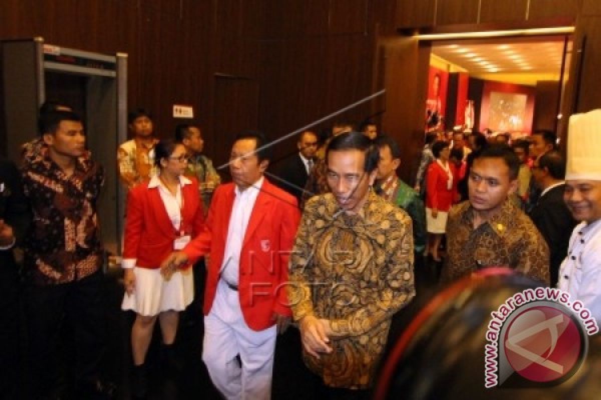 Presiden Buka Kongres PKPI Keempat di Medan