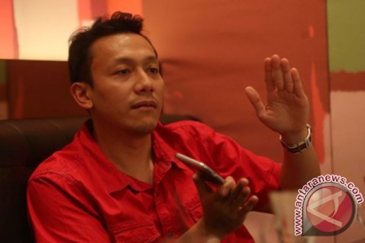 Diaz, anak muda dengan segudang jabatan