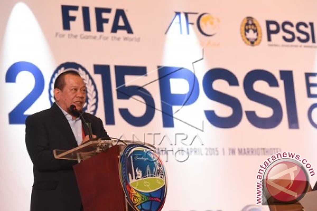 La Nyalla Ketua Umum PSSI 2015-2019