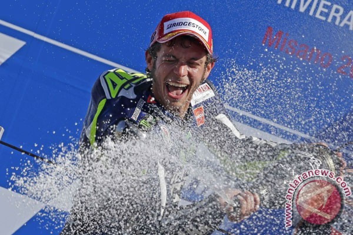 Valentino Rossi Menangi MotoGP Inggris