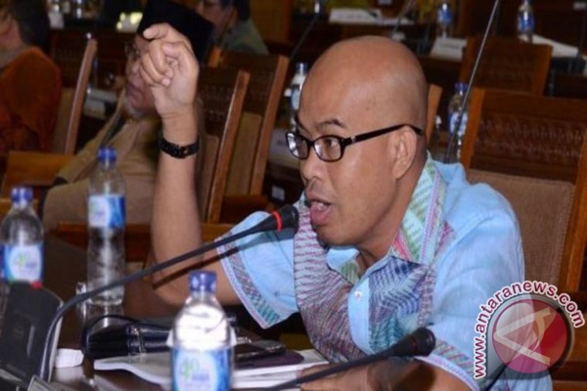 DPR Bantu Babel Tingkatkan Royalti Timah