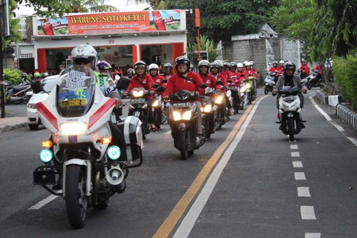 Sambut Hari Kartini, Astra motor-lady bikers kelilingi lima kota