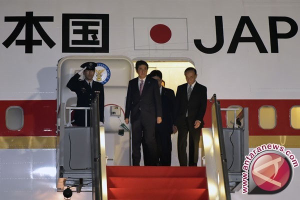 PM Jepang Shinzo Abe Tiba Di JCC