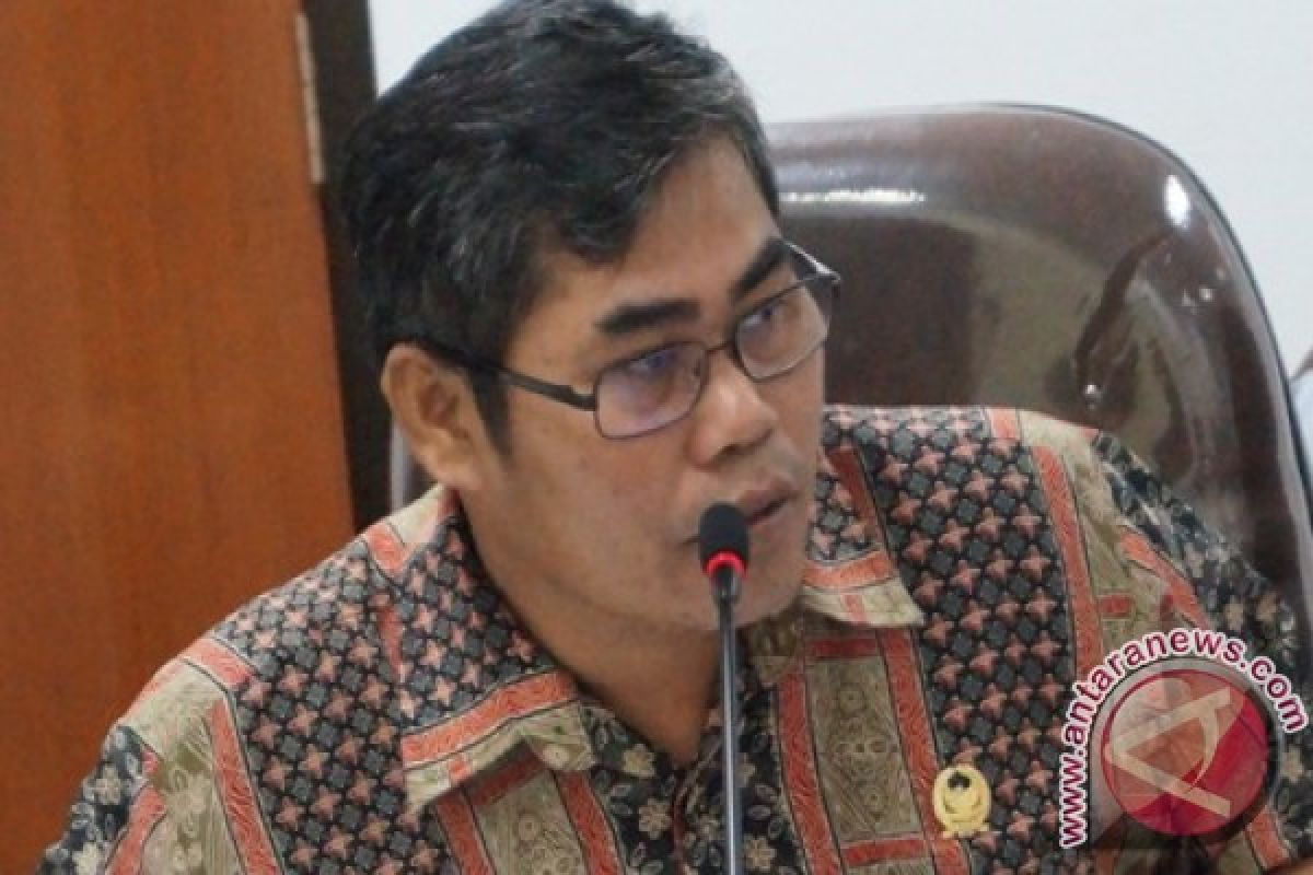 Legislator Minta Pemkot Tertibkan Pembalakan Hutan Lindung