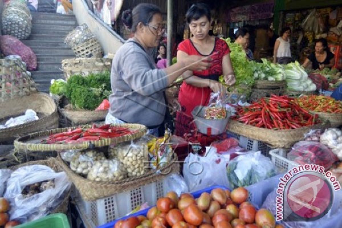 Harga Cabai di Pasar Tradisional Denpasar Turun