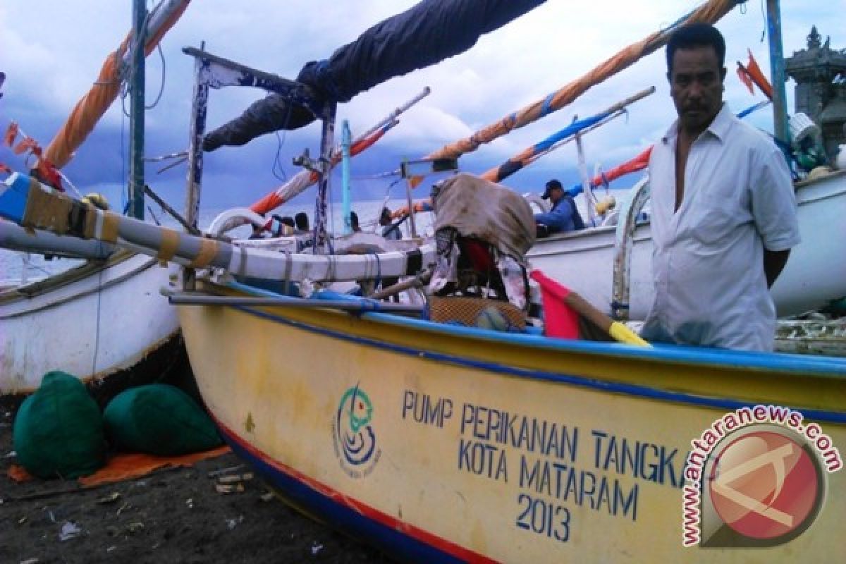 Nelayan Ampenan Keluhkan Bantuan Pemerintah