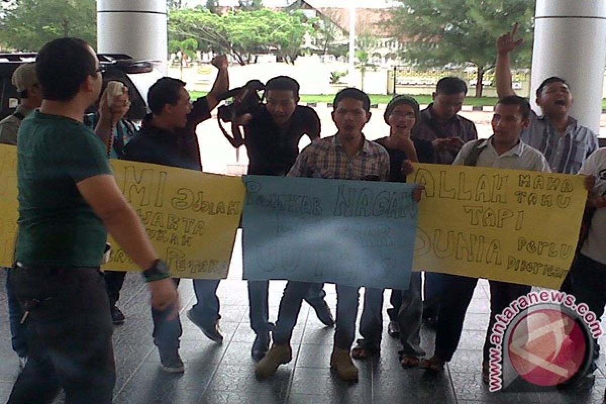 Aksi Damai Wartawan di Nagan Raya Ricuh