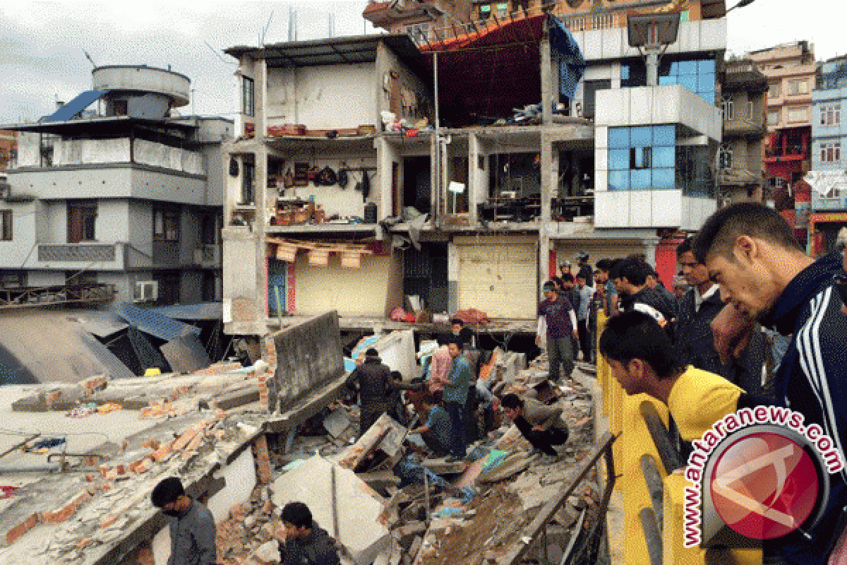 Korban Jiwa Gempa Nepal Mencapai 5.489
