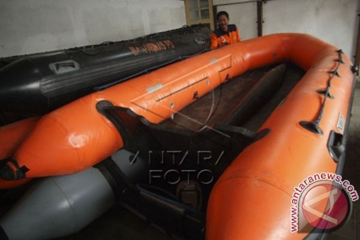 BPBD Sulbar dapat bantuan perahu karet