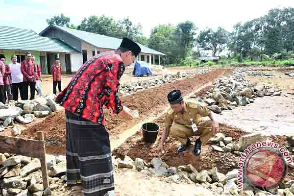 Wabup Hadiri Peletakan Batu Pertama Pembangunan MTs