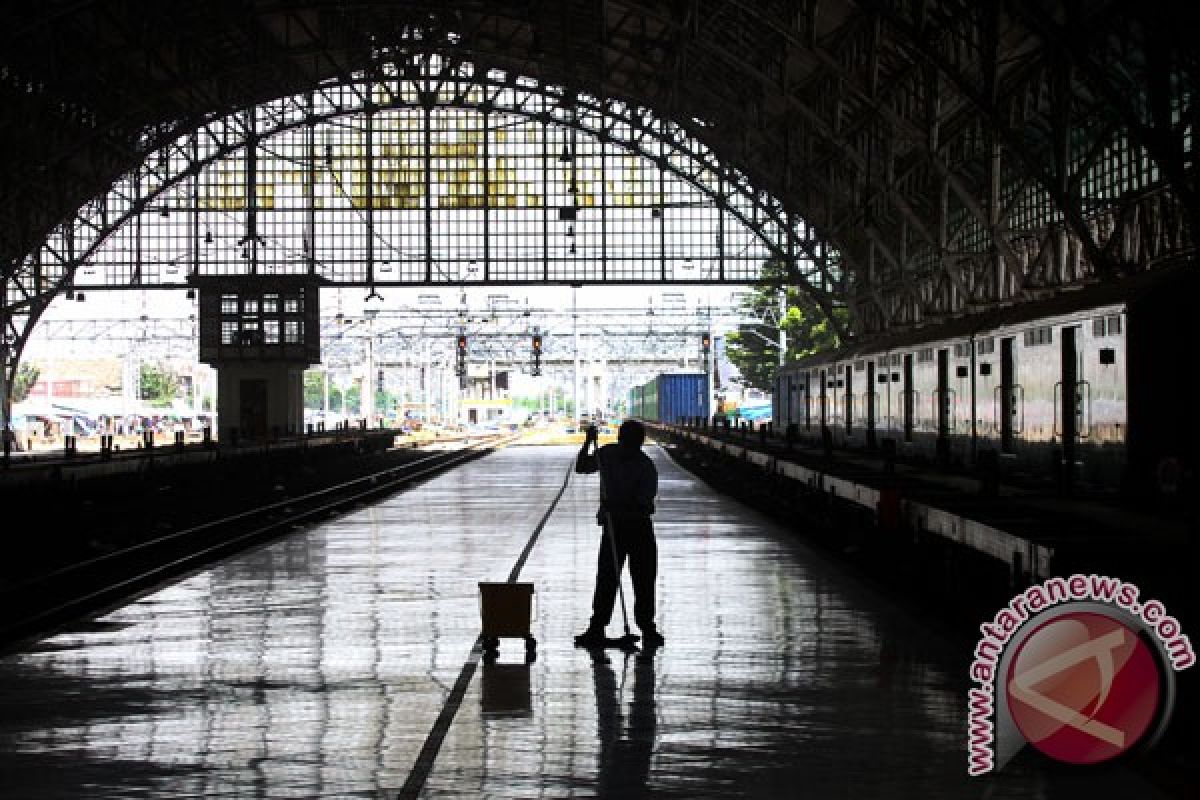 KAI ubah rute KA Cikampek dan Purwakarta