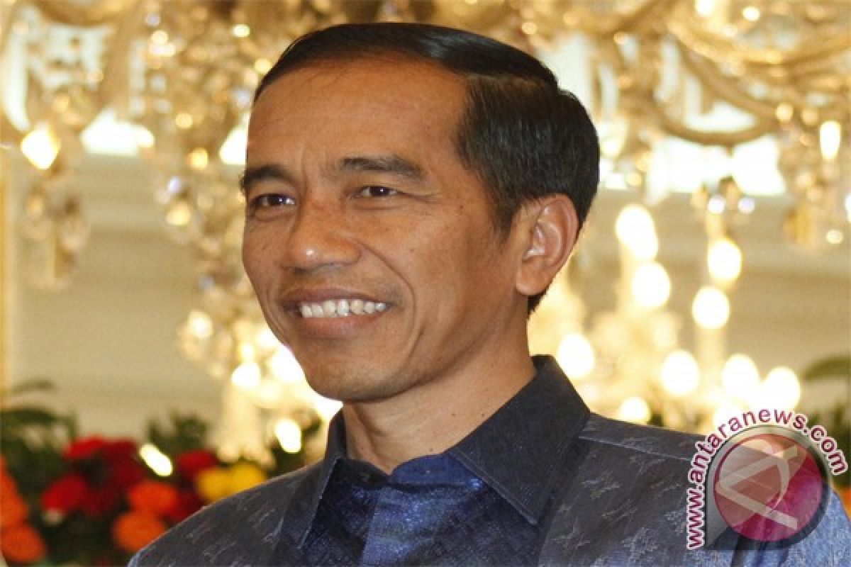 Presiden Jokowi berkurban sapi di Riau