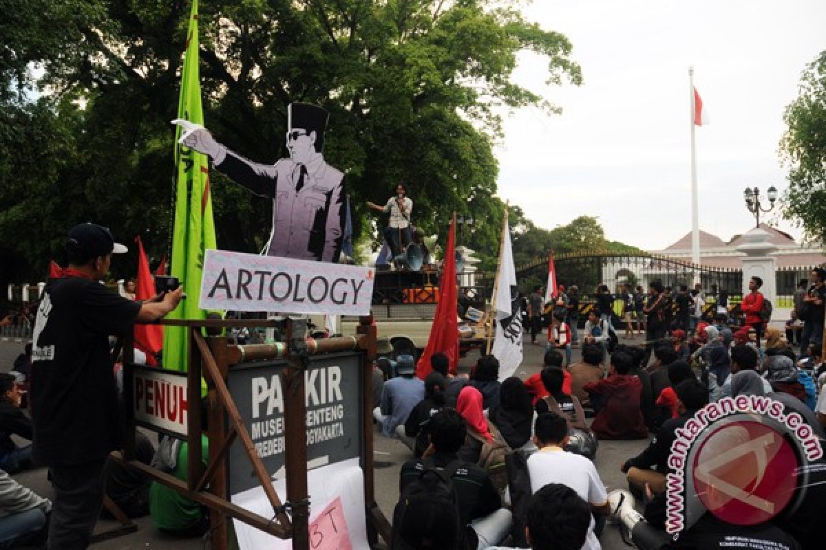 Ratusan buruh Yogyakarta peringati hari buruh