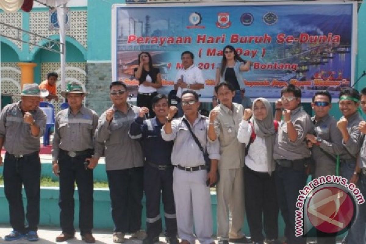 Peringatan Hari Buruh di Bontang Dimeriahkan Panggung Hiburan