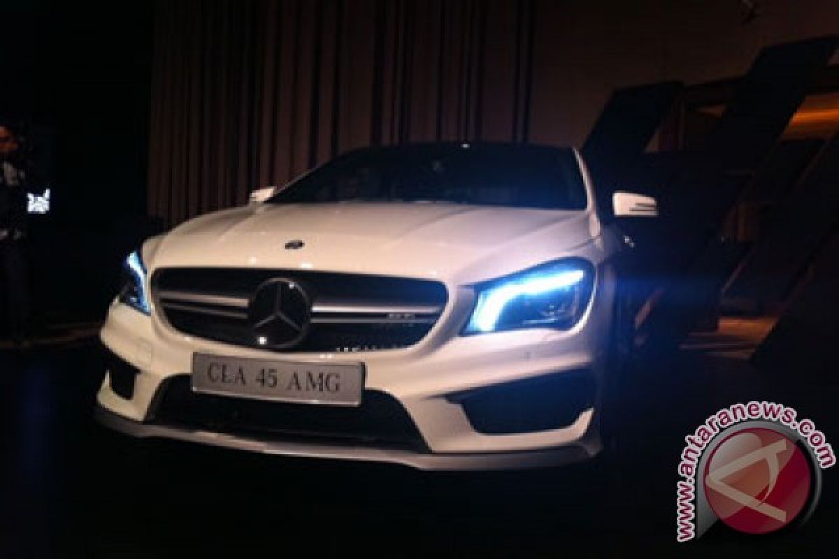 Mercedes Benz luncurkan lima model E Class