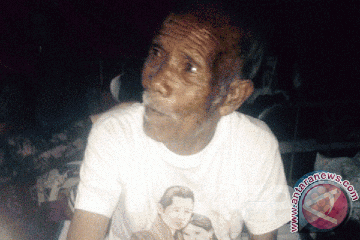  Kakek Ini Ditemukan Hidup Setelah Seminggu Gempa Nepal