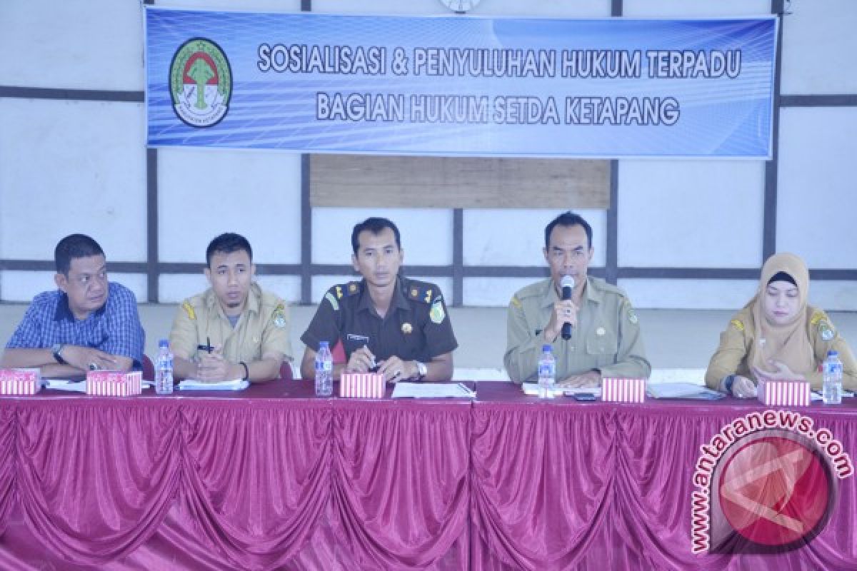 Pemkab Ketapang Gelar Penyuluhan Hukum Terpadu di Manismata