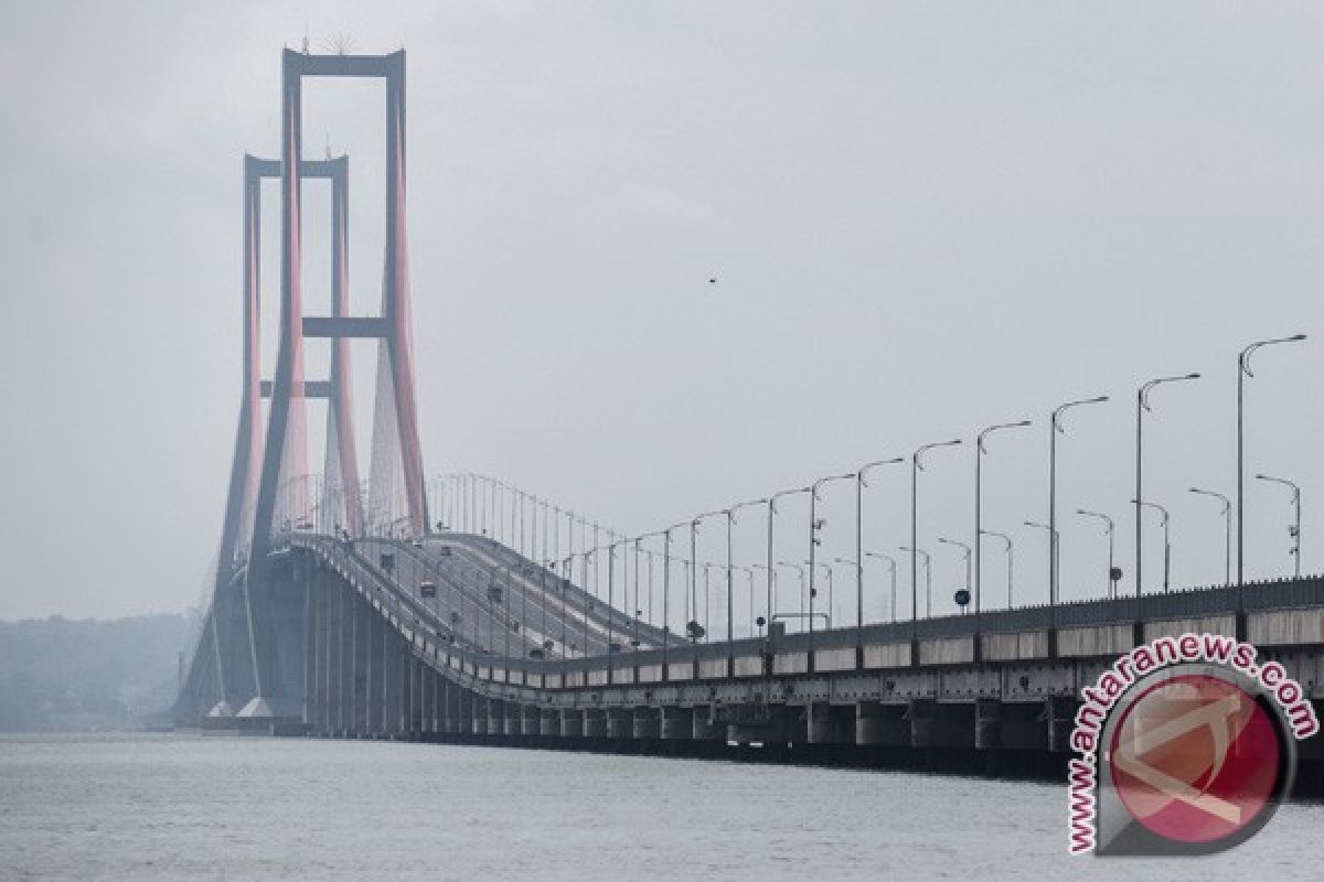 PLN antisipasi gangguan listrik Madura usai kebakaran jaringan di bawah Suramadu