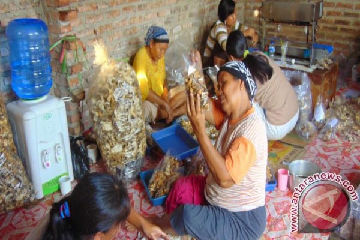 DKP Babel Gelar Bazar Produk Ikan Olahan