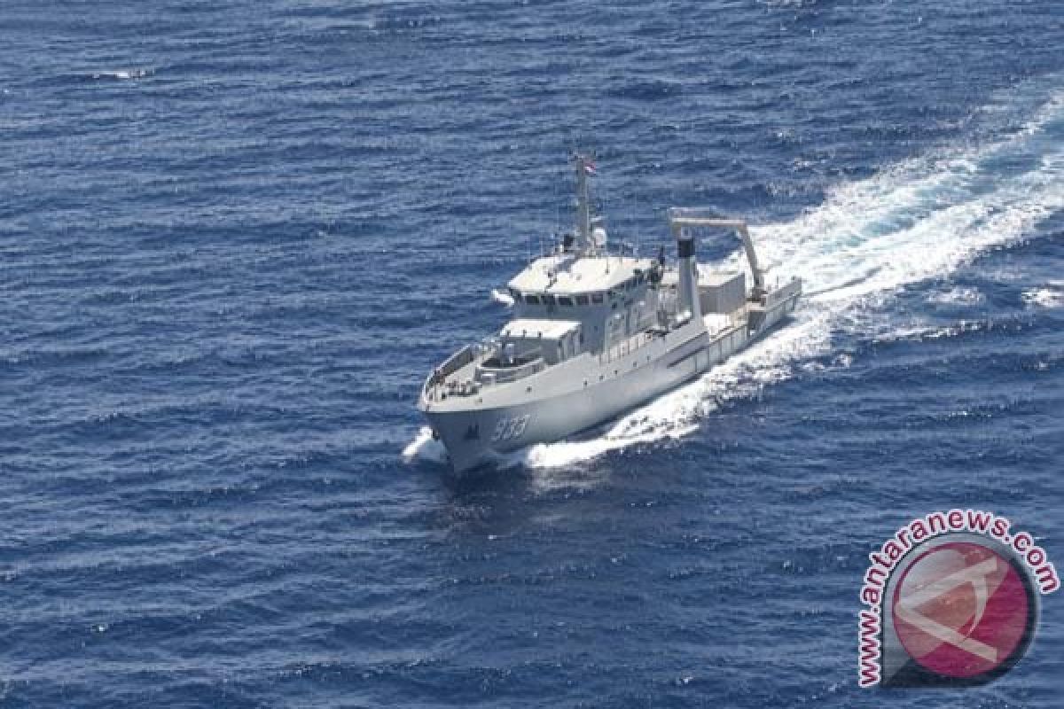TNI-AL kerahkan kapal perang lakukan SAR Lion Air