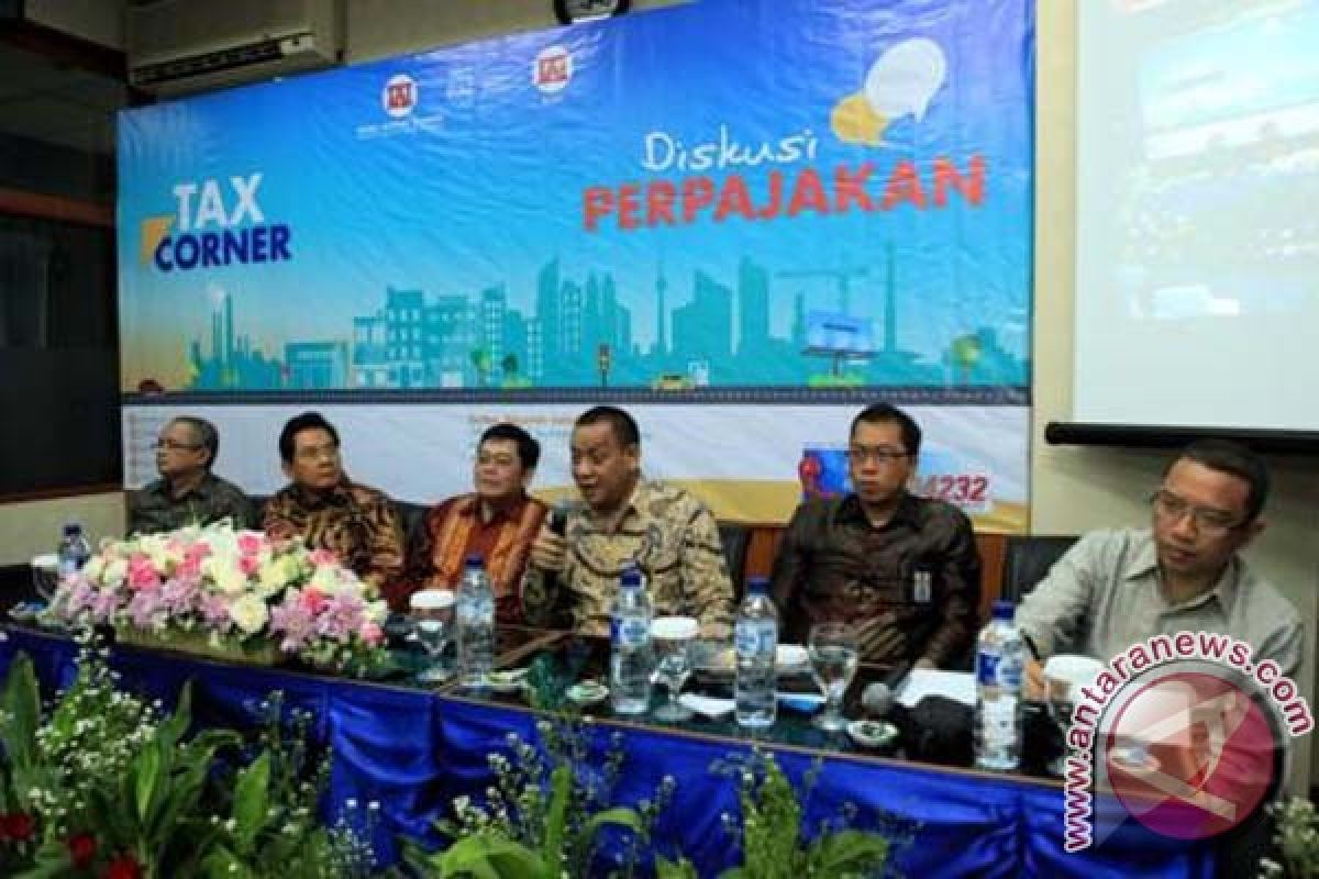 Dirjen Pajak Membuka Diskusi Perpajakan IAI