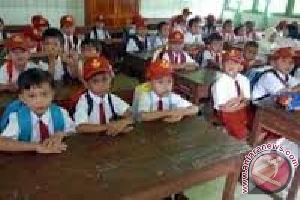 Disdik: SD dilarang gelar tes penerimaan siswa 