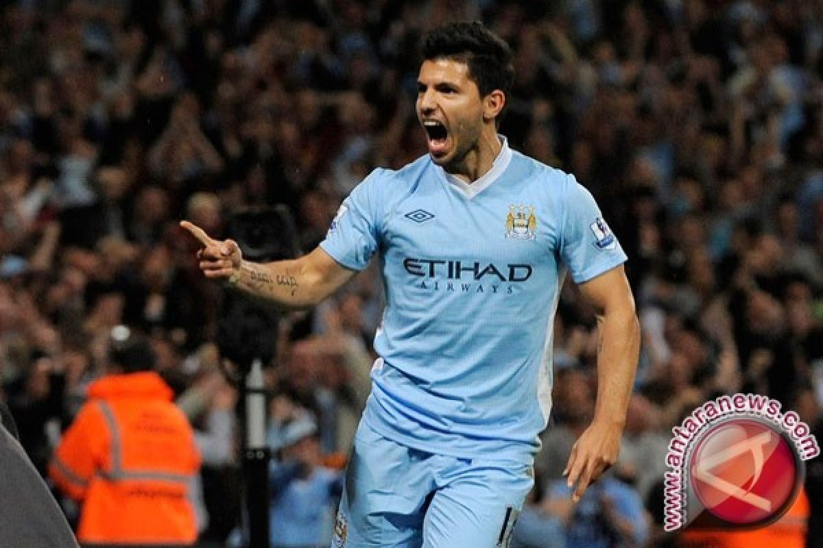 Aguero: Saya akan bertahan di Manchester City