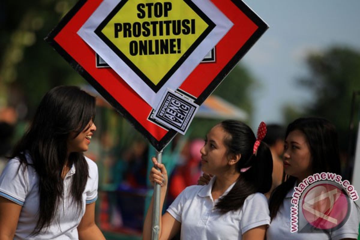 Mahasiswi jadi germo daring ditangkap