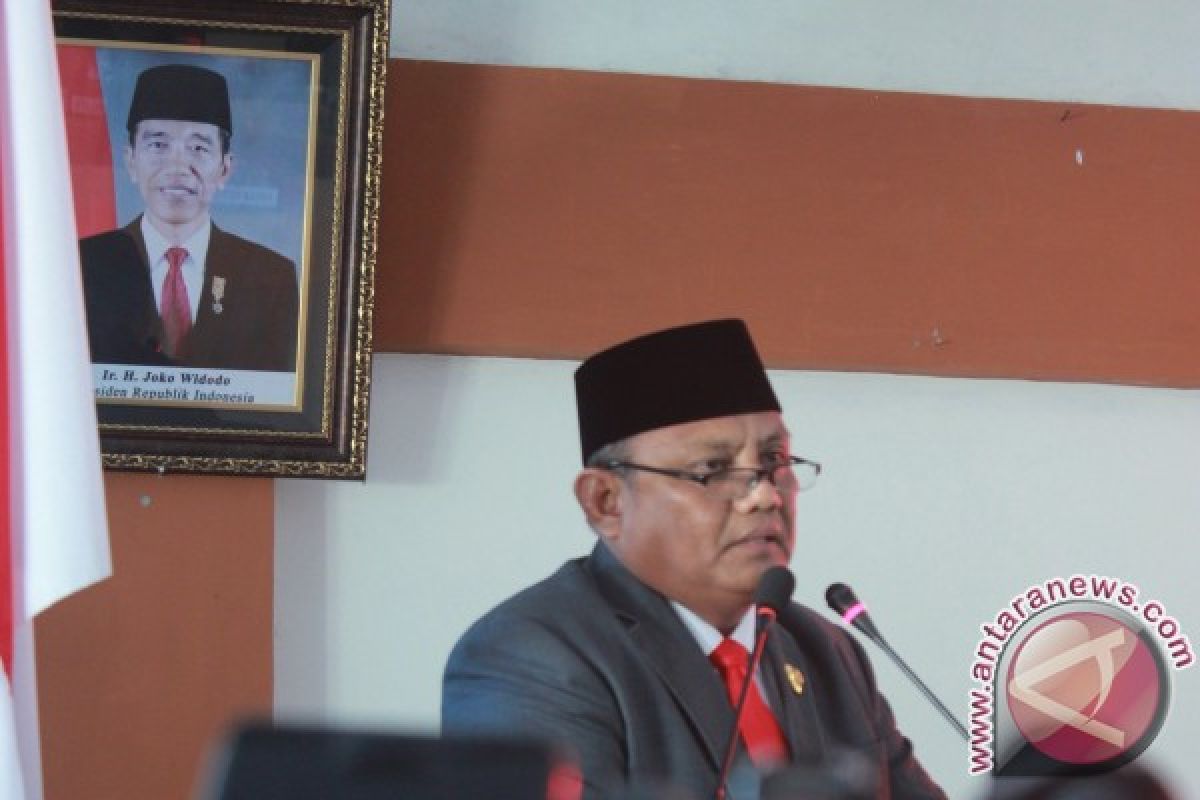 Gubernur Gorontalo Dituntut 8 Bulan Penjara 