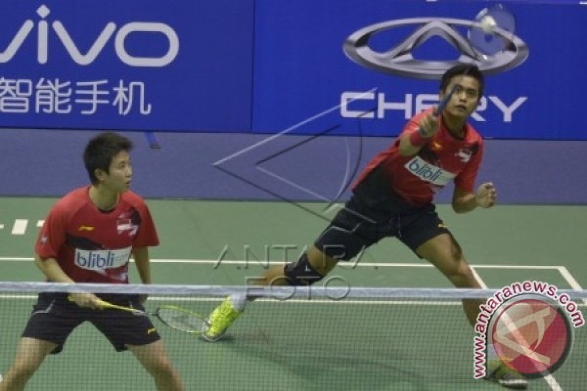 Dua tunggal putra pastikan perempat final Singapura