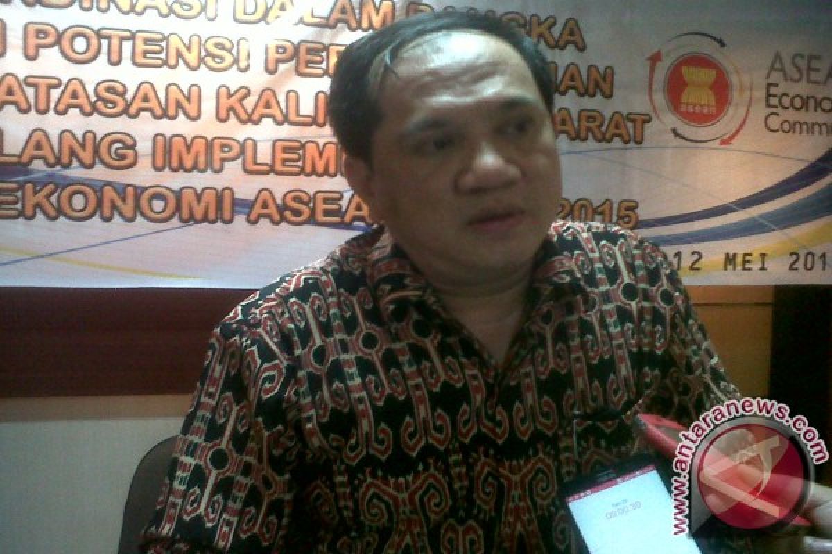 Legislator Saran Kalbar Maksimalkan Potensi CPO